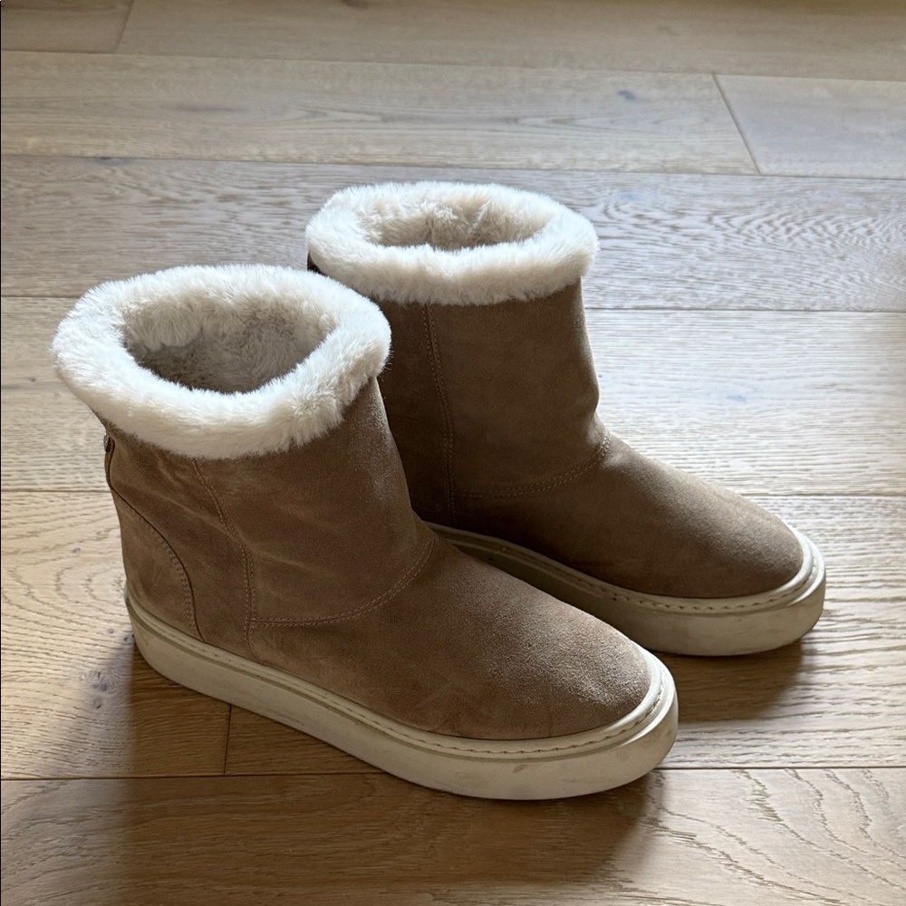 Aquatalia Tan Suede Winter Boots